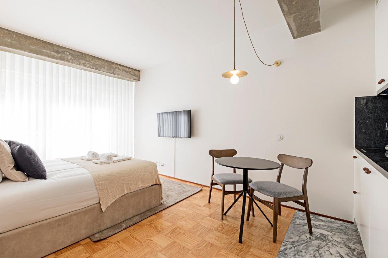 Ceuta Studio Apartments By Lovelystay Porto Zewnętrze zdjęcie