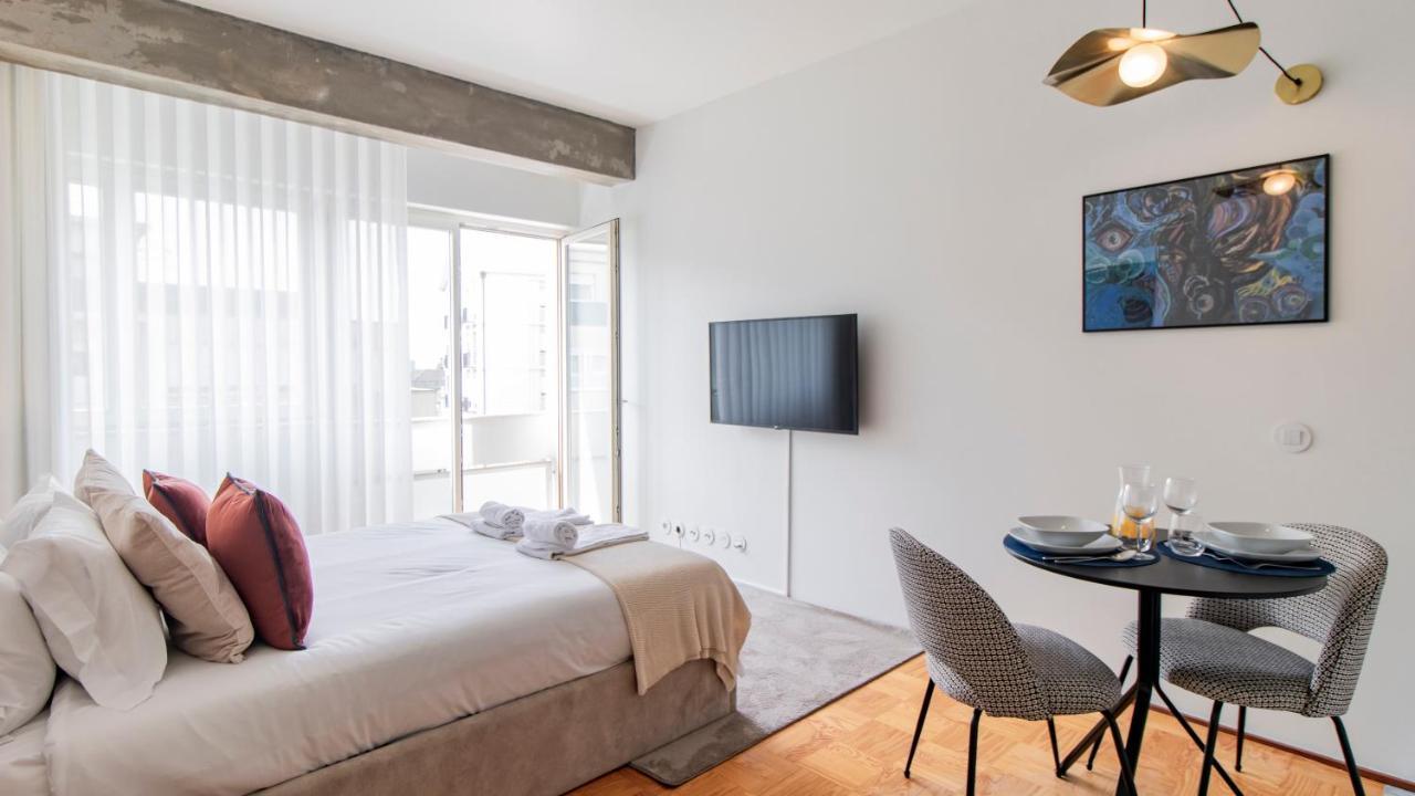 Ceuta Studio Apartments By Lovelystay Porto Zewnętrze zdjęcie